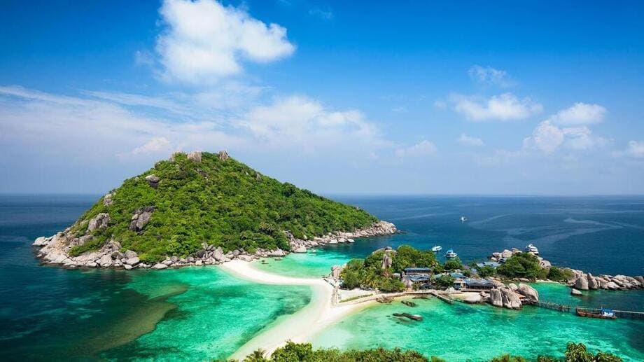 Koh Samui är Thailands tredje största ö och den erbjuder sina besökare mycket